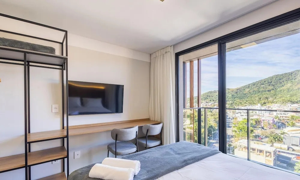 Studios in a Seaside Building, Close to Beto Carreiro at Penha Spot - Psob