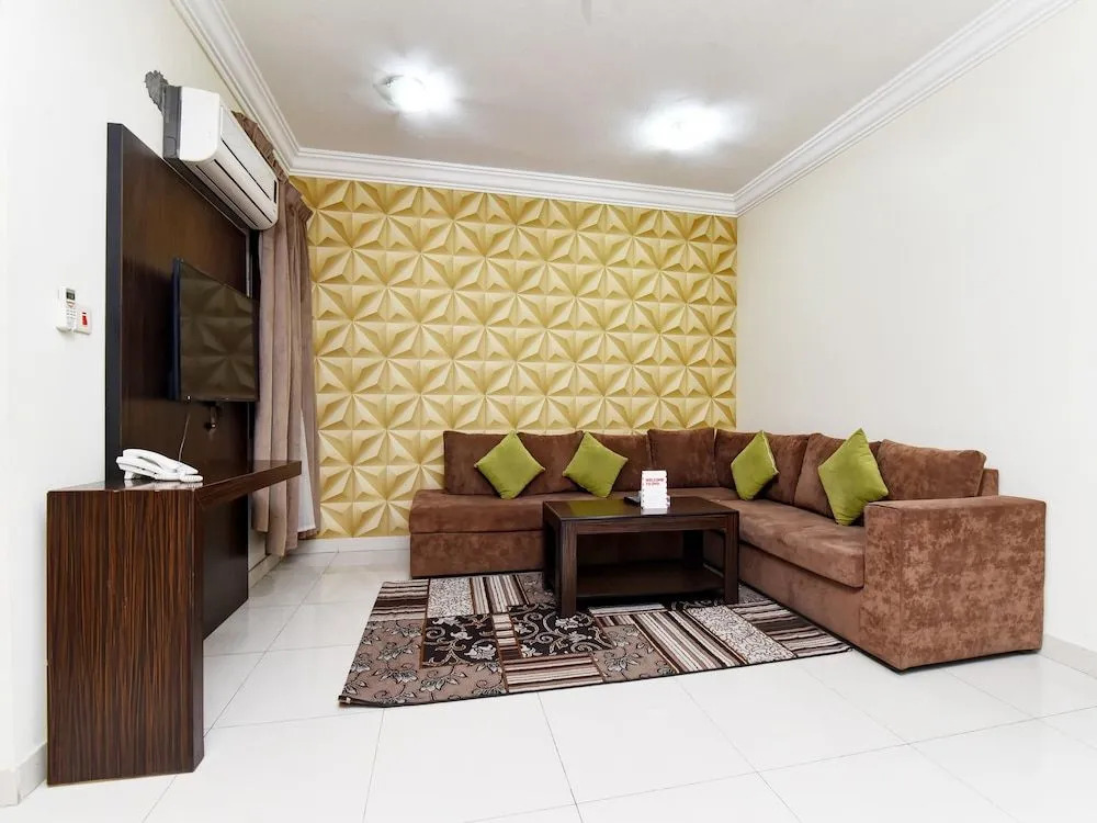 OYO 426 Royal Al Khaleej Furnished Apt