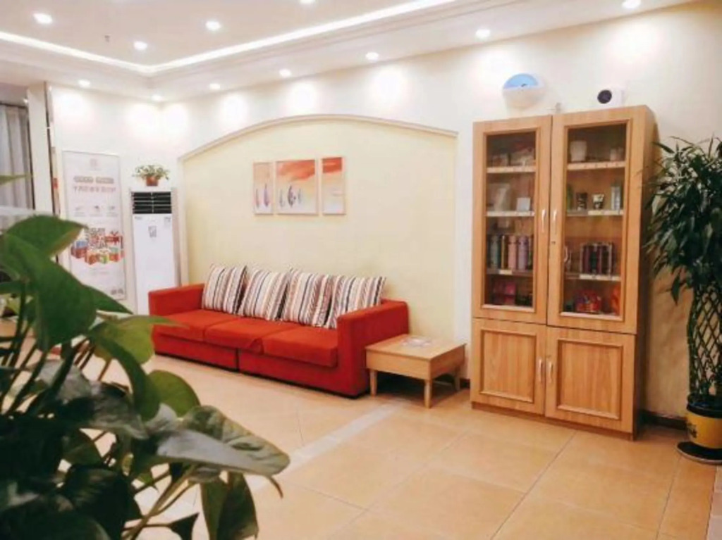 Homeinn Hotel (Pingding Guangyang Road Shanxi Yangquan Normal College)