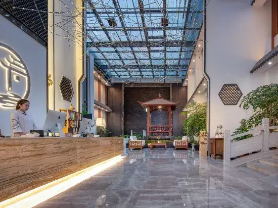 Yangzhou Slender West Lake Dongguan Street Yunhe No.1 Resort Hotel