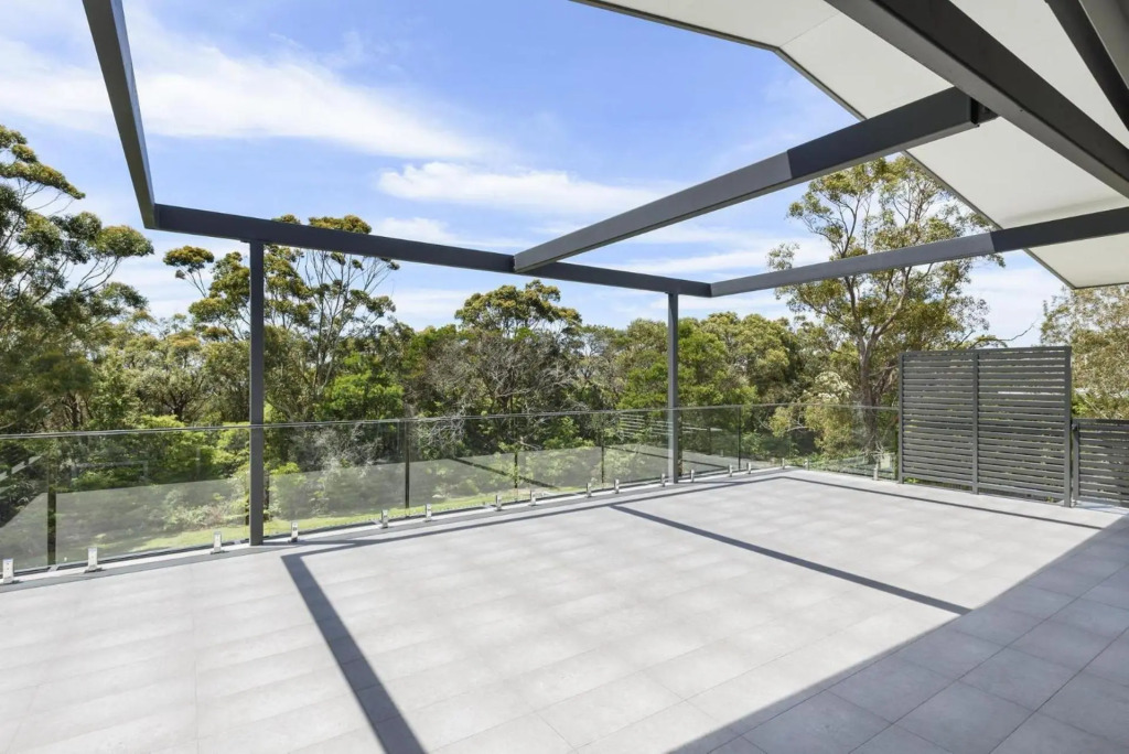 The Lookout - Belle Escapes Jervis Bay