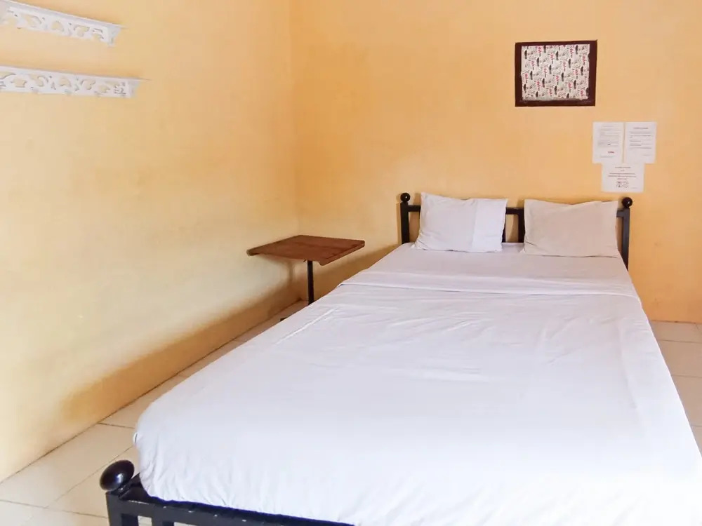 RedDoorz @ El Shaday Homestay Banyuwangi