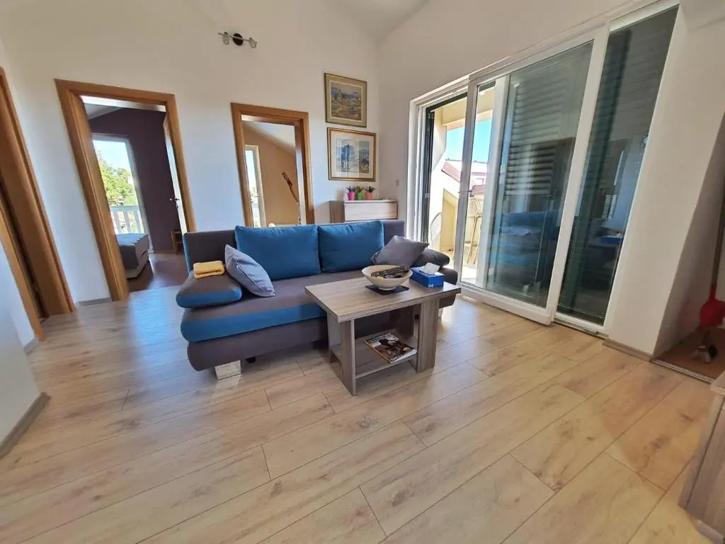 Apartmani Latin Jezera