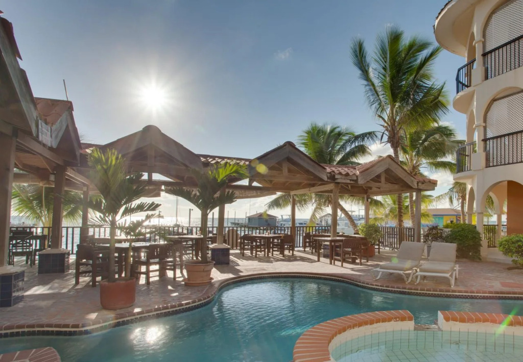 SunBreeze Suites