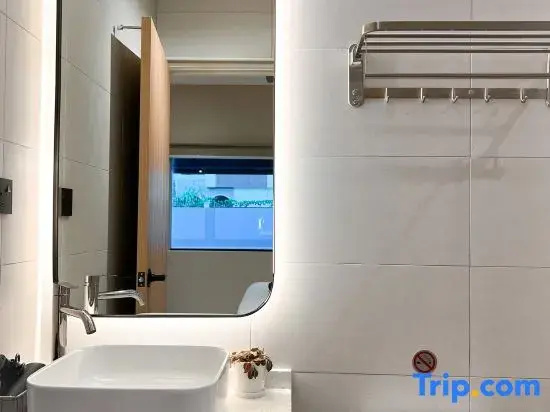 JB town area Bungalow with swimming by Urban nook
