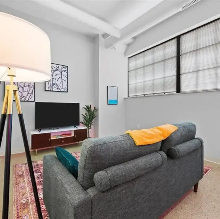 Cozysuites Stunning 1BR Downtown Pittsburgh