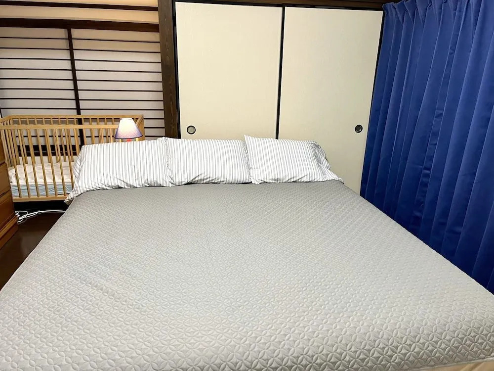 Mitsuba House