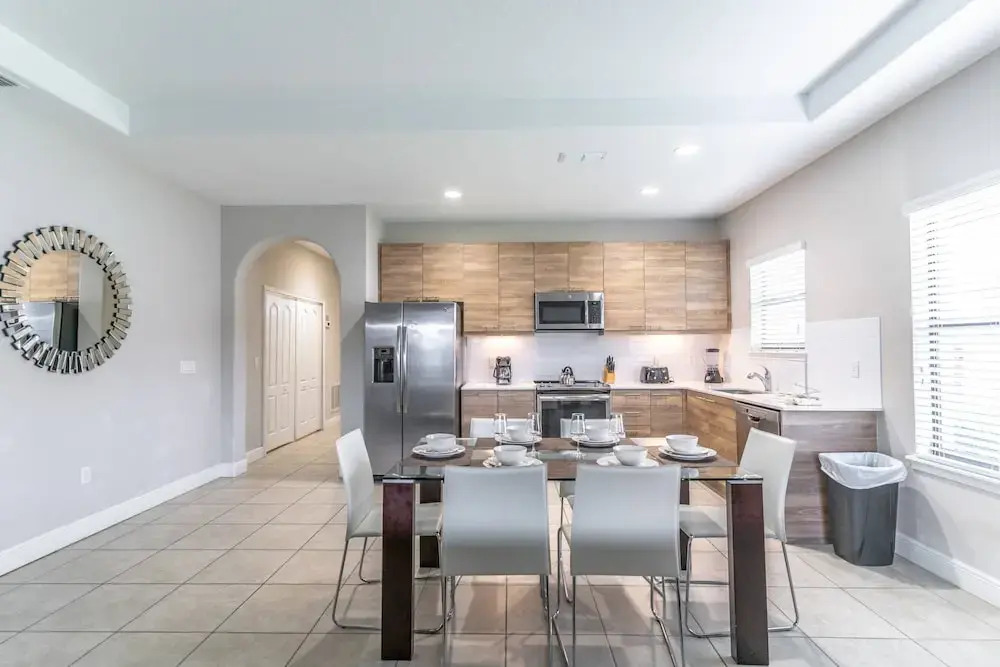 185 Balmoral