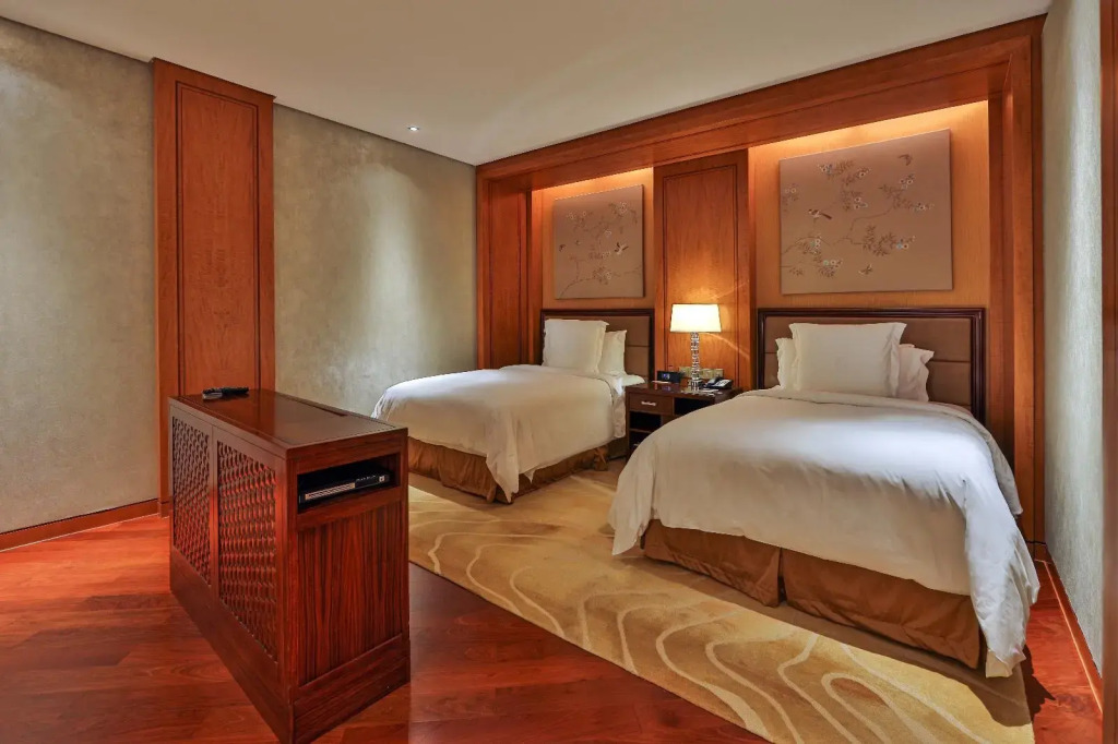 Four Seasons Hotel Hangzhou at West Lake
