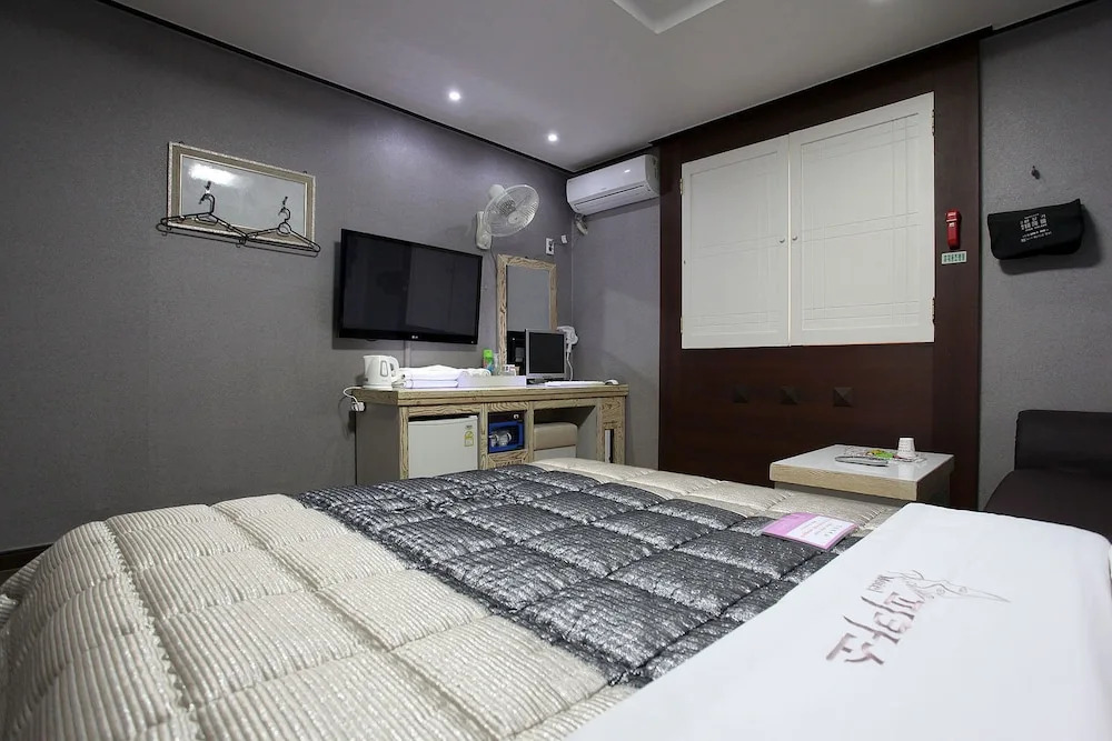 Picasso Motel Daejeon