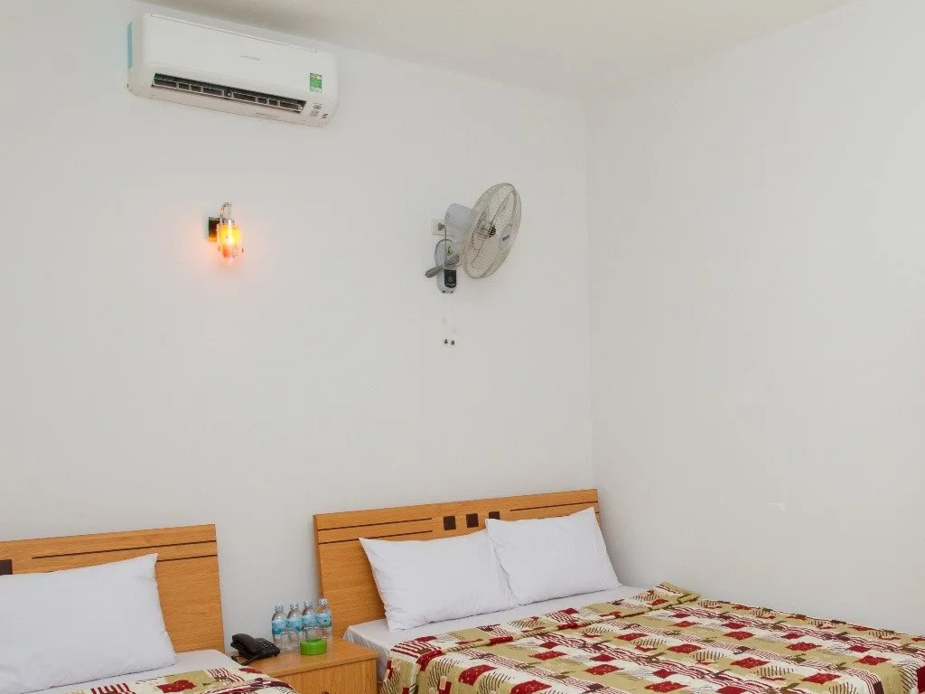 Dong Hai Hotel