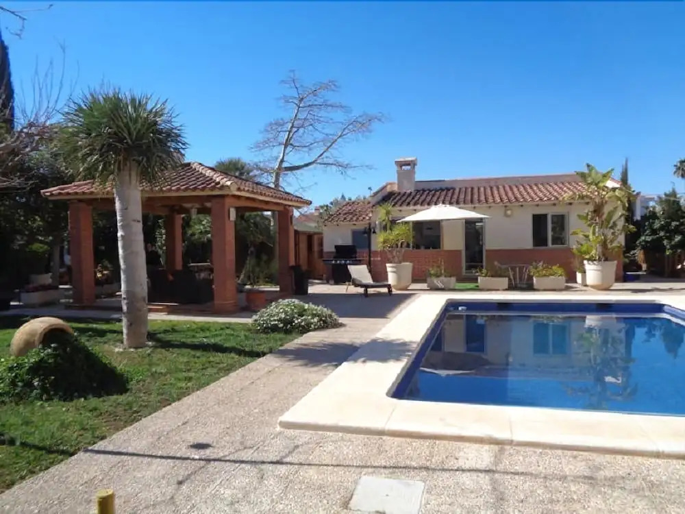 Getaway Villa