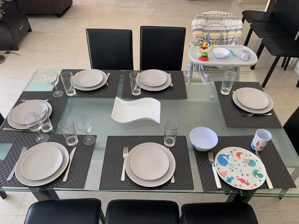 OASIS Exclusive Apartment @ Athenian Riviera