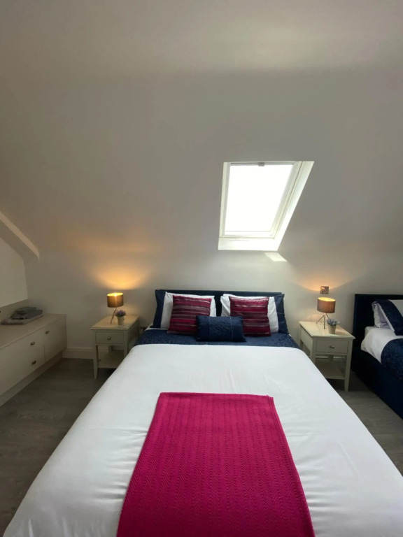 Pier House Luxury Apartment