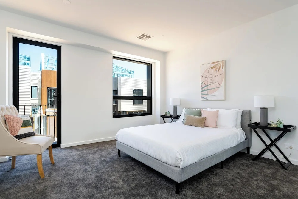 Urban Rest Port Adelaide Apartments