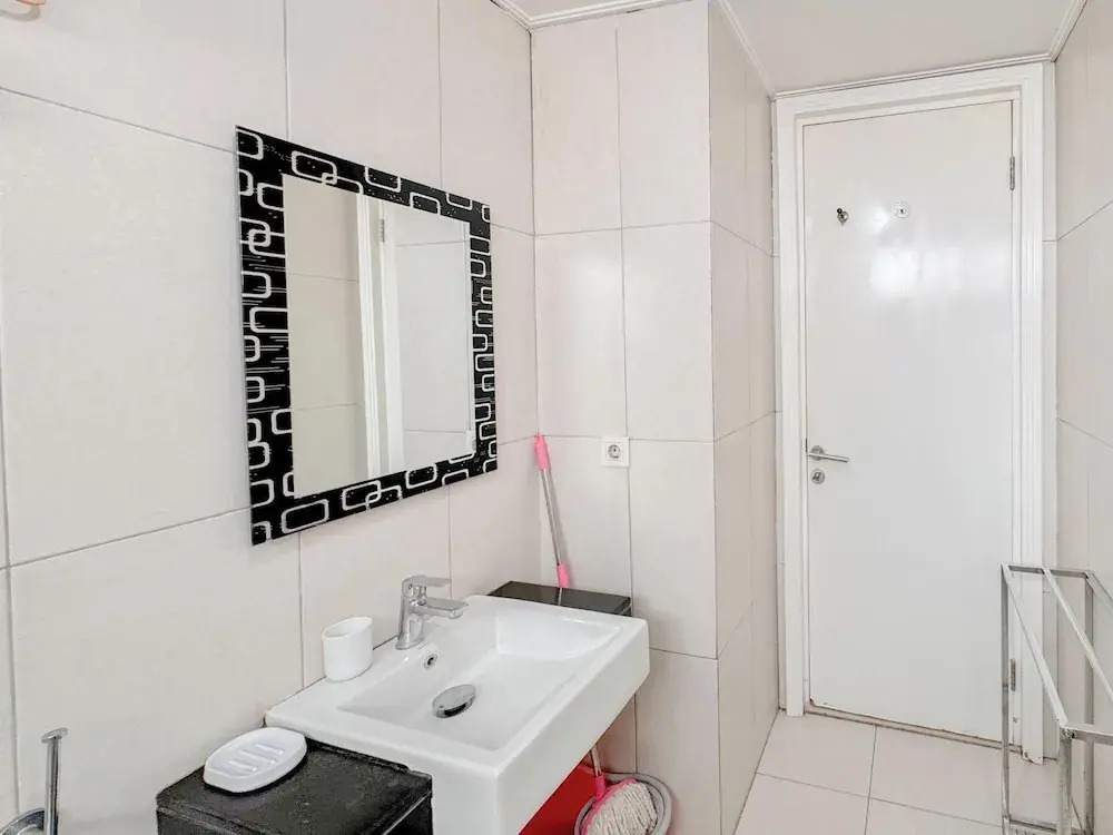 Restful And Simple 2Br At The Via And The Vue Apartment