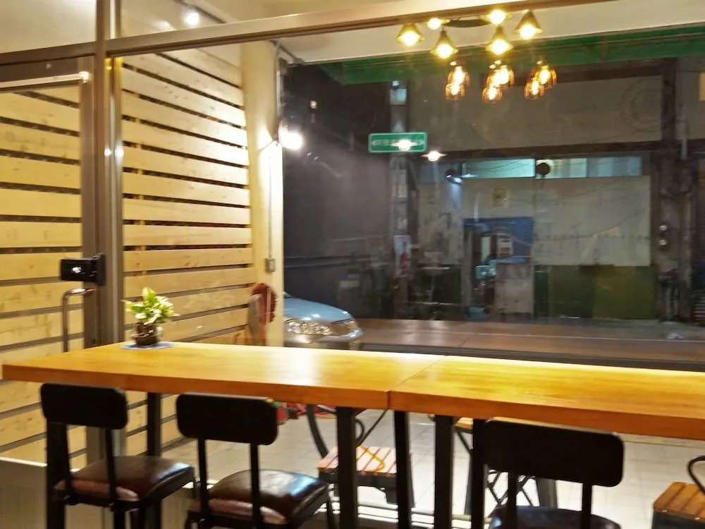MILU Backpacker Hostel