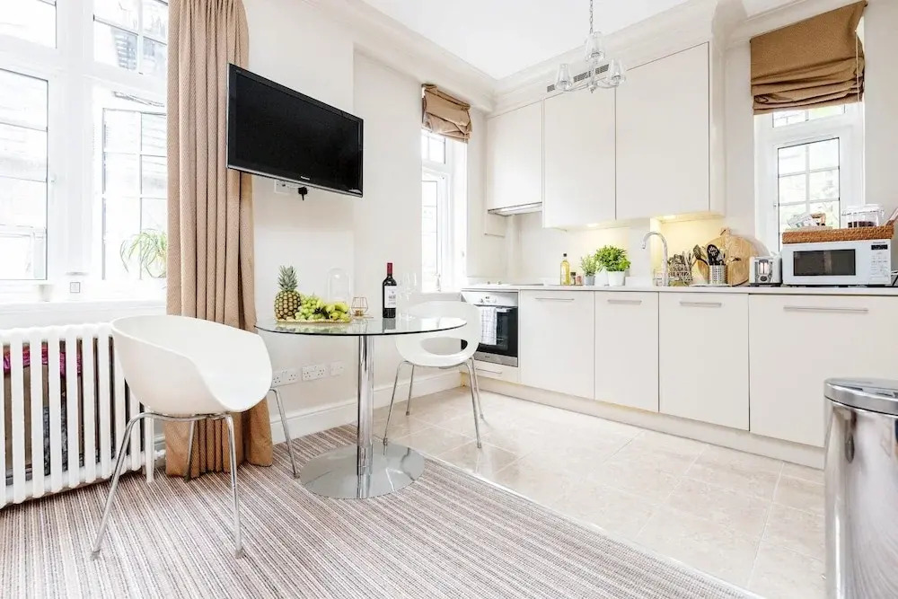 Gorgeous & stylish studio in Marylebone