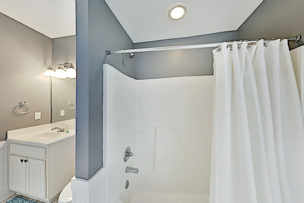35laurst 5 Bedroom Home