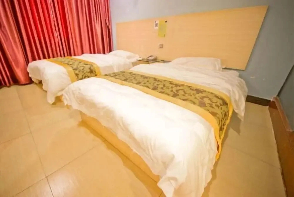 Yijia Express Hotel