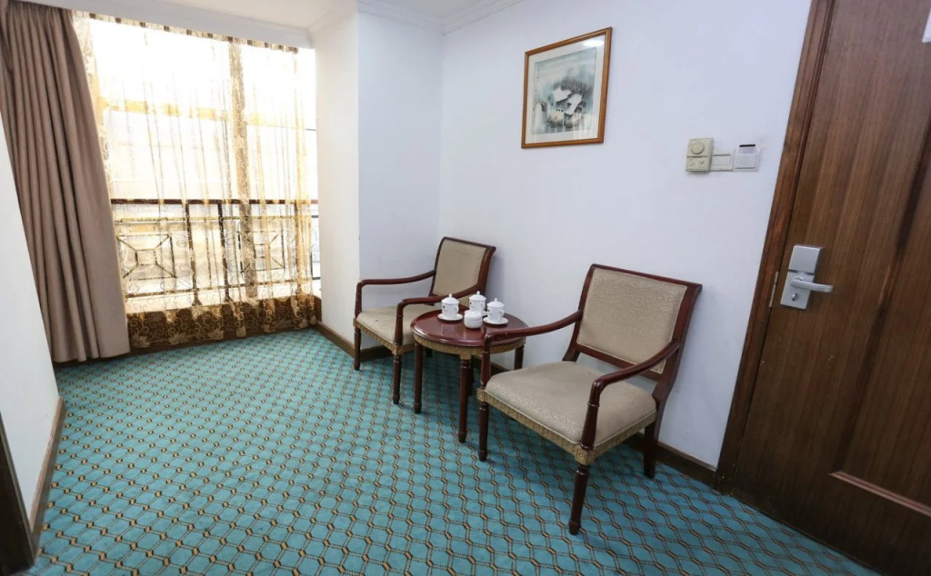 Guangzhou Southern Airlines Pearl Business Hotel