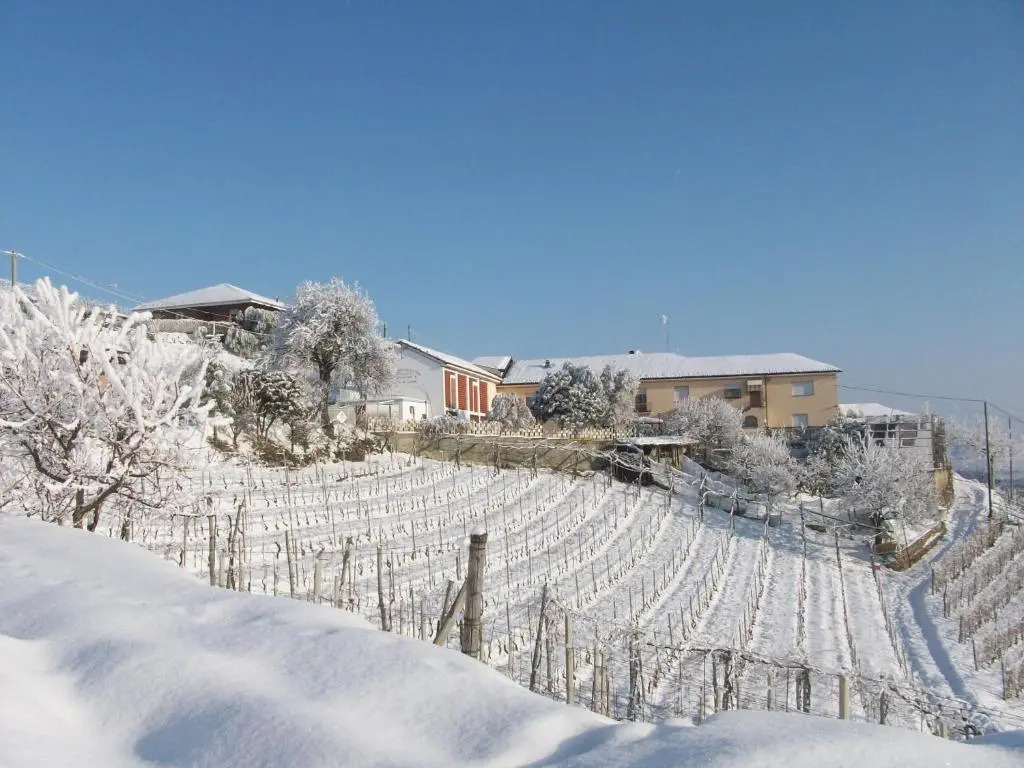 Agriturismo Finestre di Langa