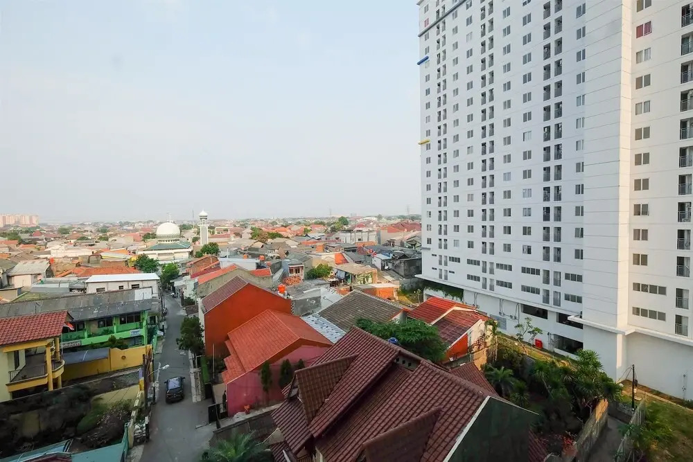 Best Price & Comfy Bassura City Apartment