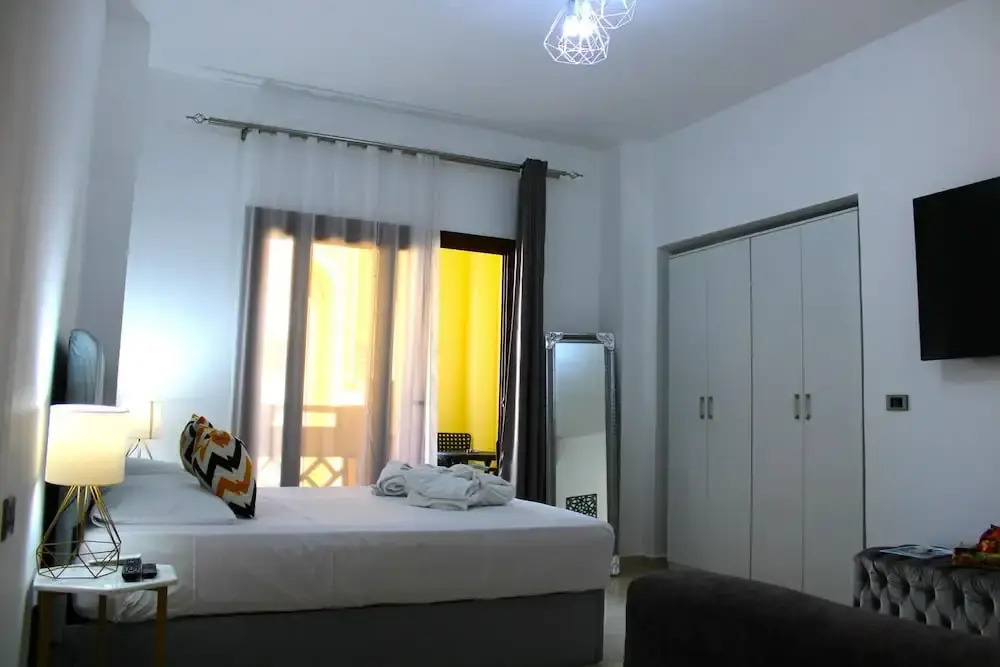 Beachfront in 5 Star Hotel With Reef Hurghada