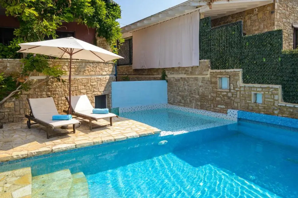Maria Elena Villas II