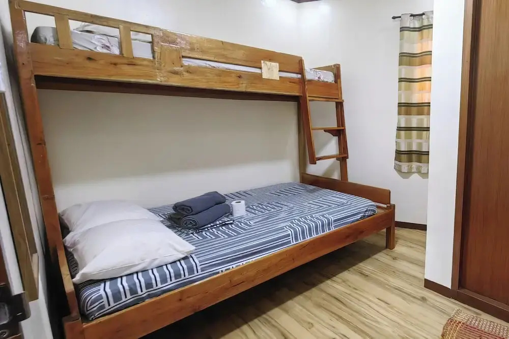Summer Wind Pension House El Nido