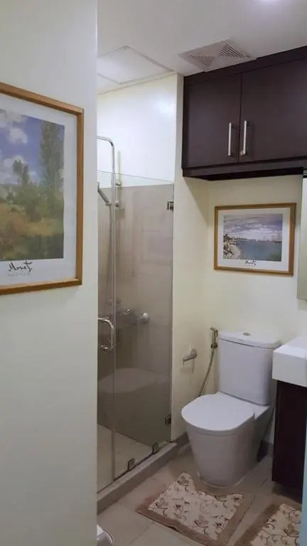 Pico De Loro - Myna B Studio