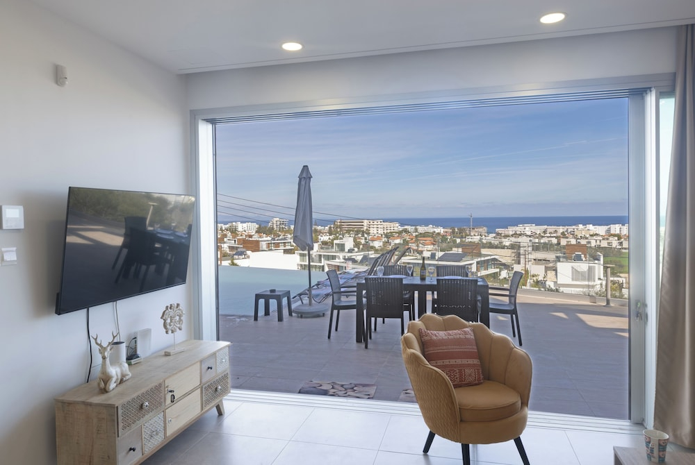 Protaras Holiday Villa Ds112