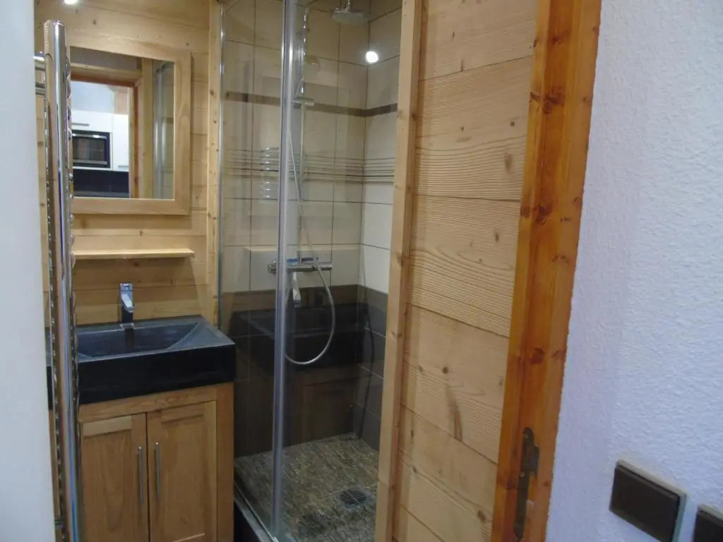 Appartement Valfréjus, 1 pièce, 4 personnes - FR-1-561-8