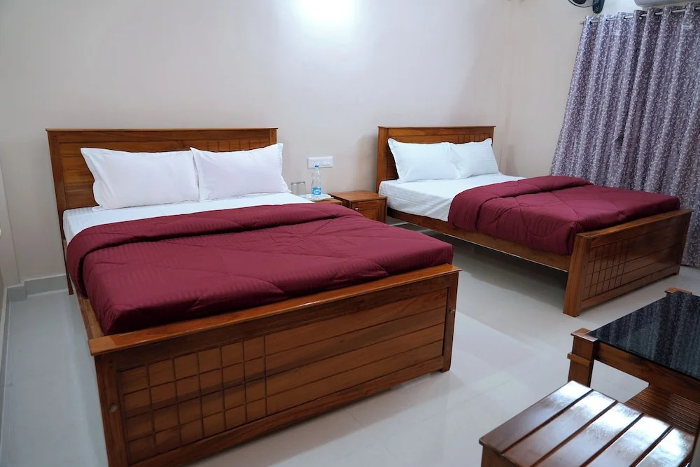 HILL PALACE RESIDENCY COORG