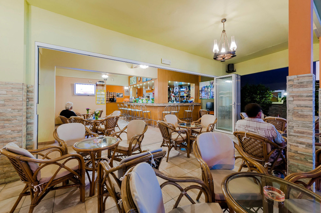 Esmeralda Hotel