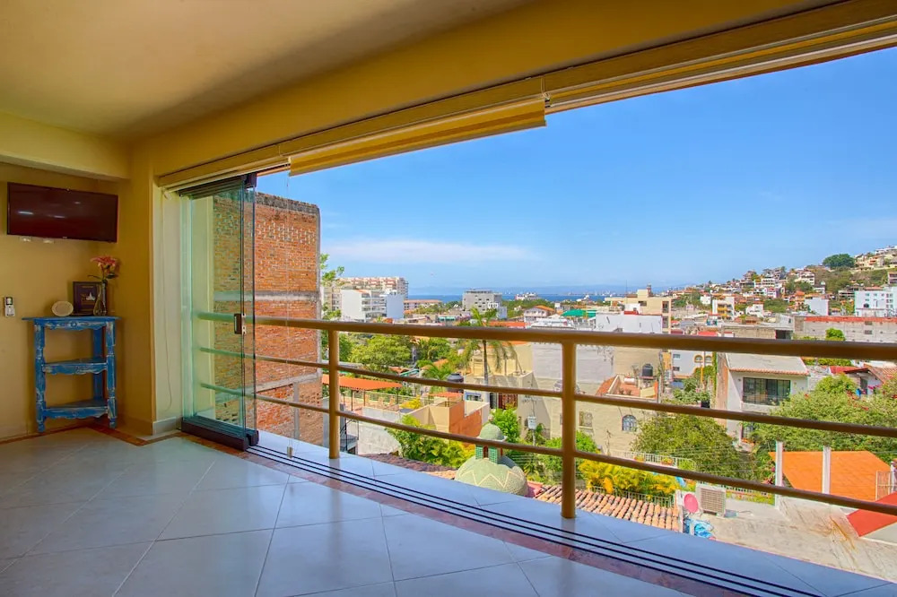 Condominios de Lujo Vista Corona