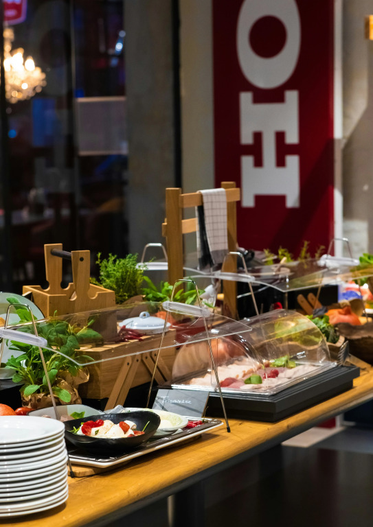 V8 Hotel Köln at MOTORWORLD
