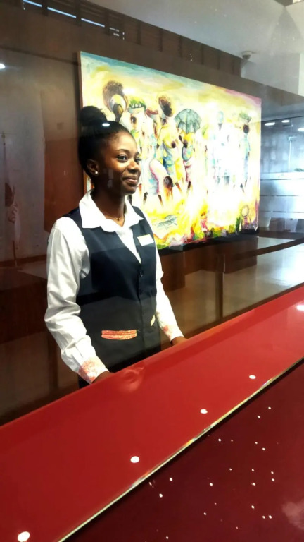 Skyna Hotel