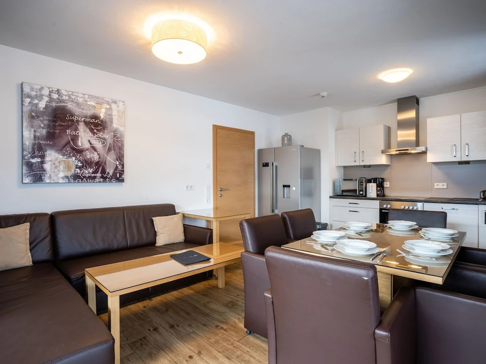 Lake View Apartment in Zell am See With Sauna