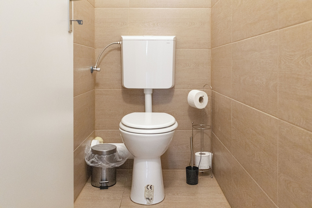 Beautiful 1BR Near Rennweg Belvedere
