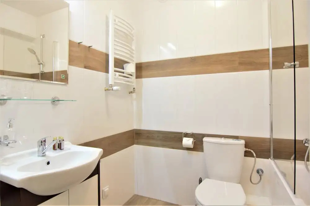 Apartments IN - Plater
