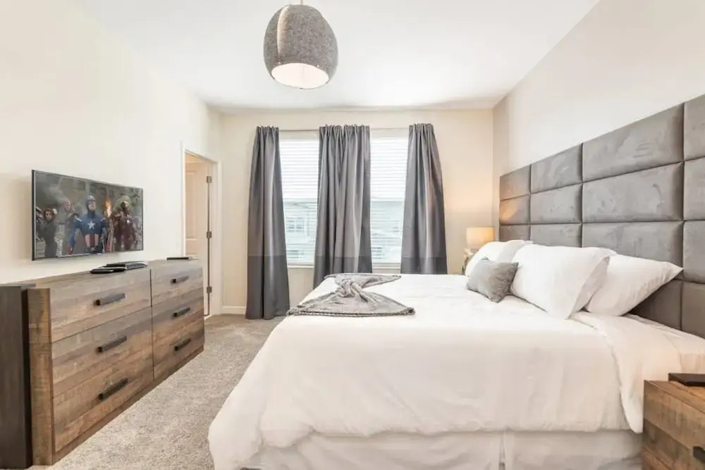 Super Cozy- Sleeps 22 w Pool Amenities Pass