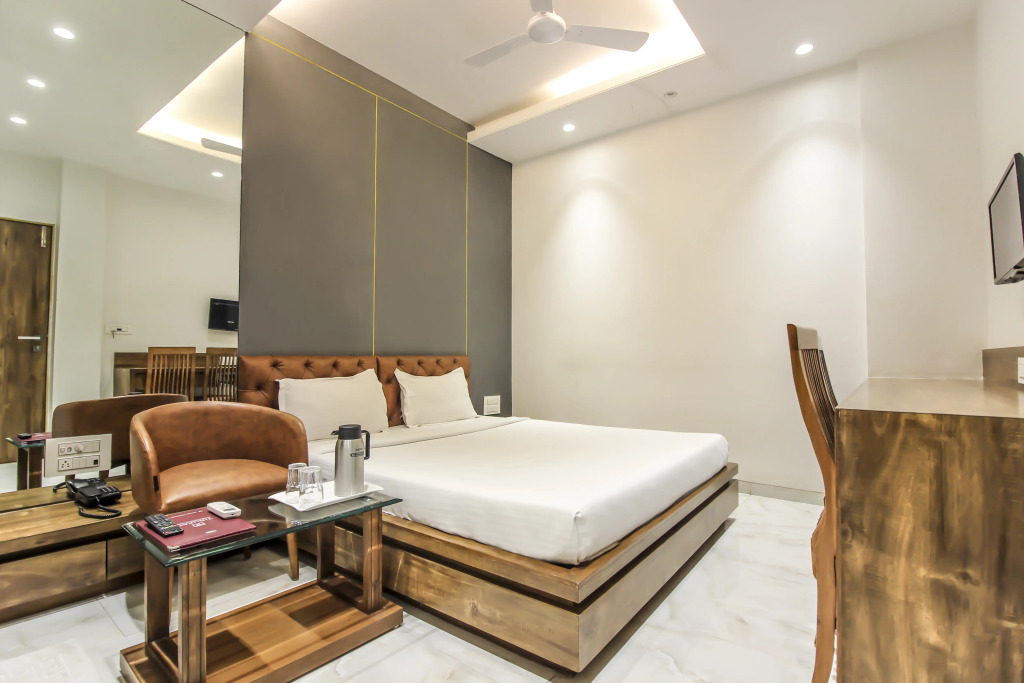 Hotel Sifat International