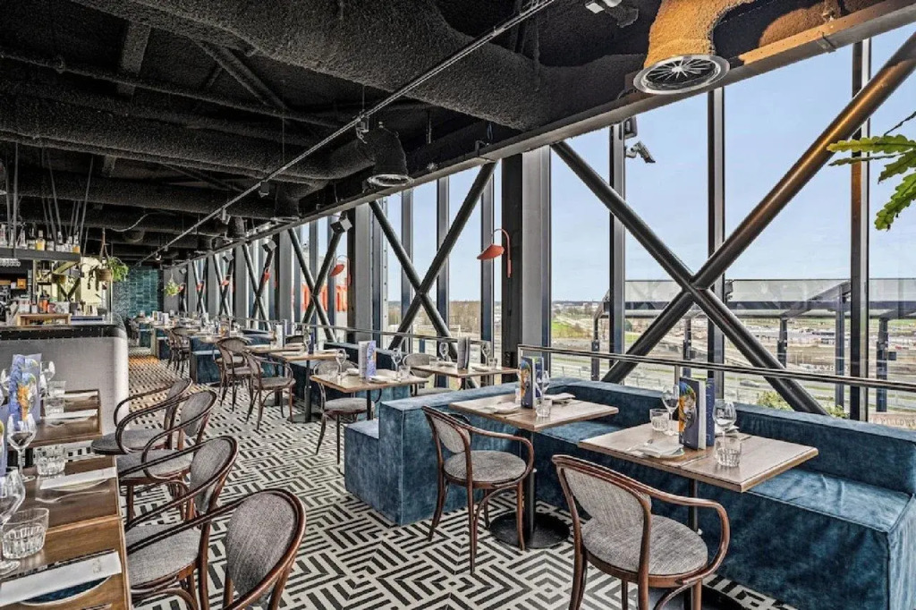Corendon Urban Amsterdam Schiphol Airport Hotel