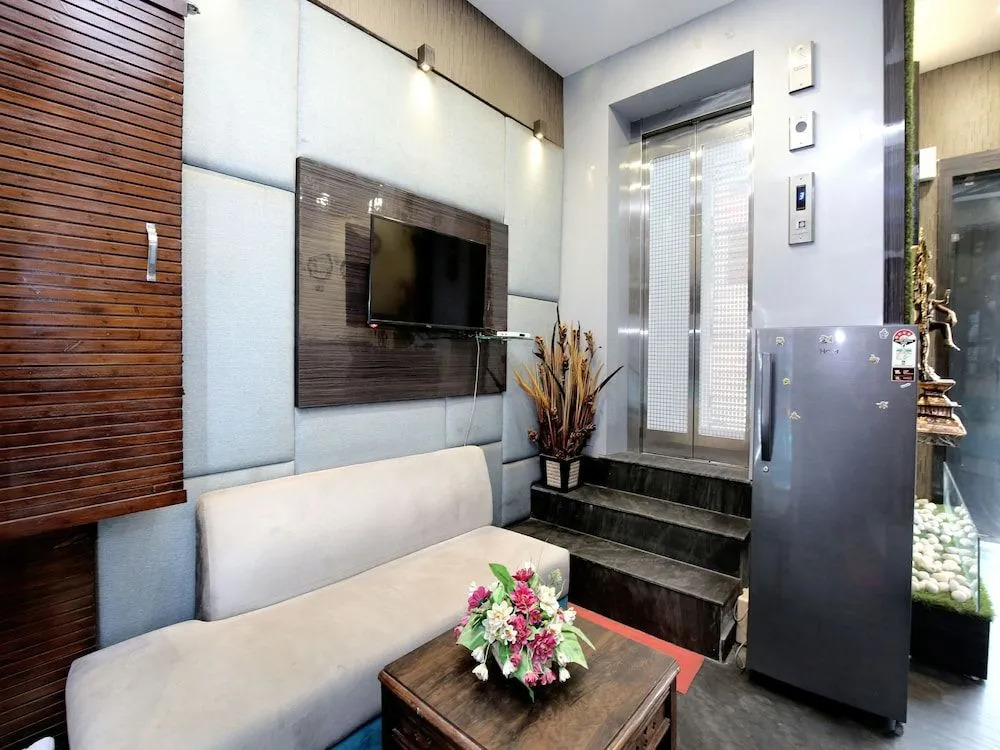 OYO 14510 Hotel Harpal Classic