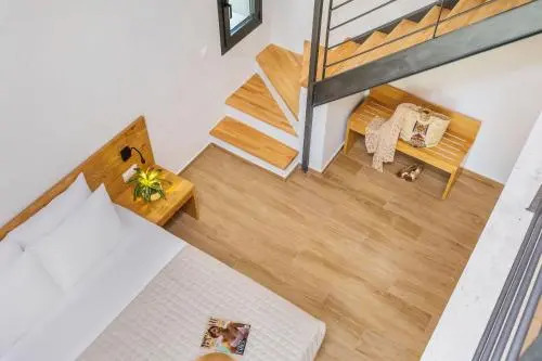 Alex Mare Suites