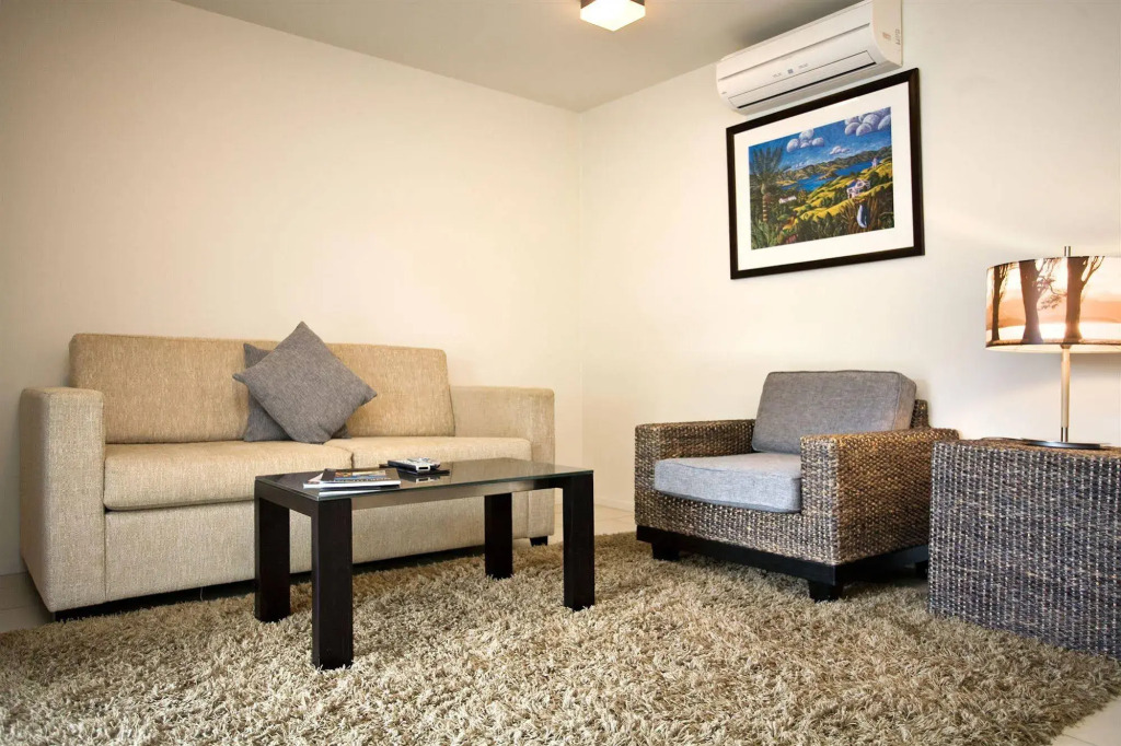 Sea Spray Suites