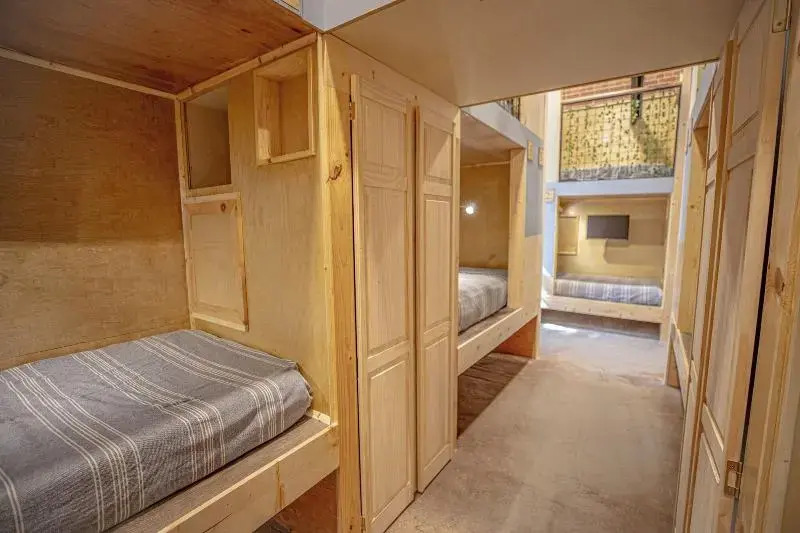 Social Stays - Santa Barbaras FIRST hostel on State Street