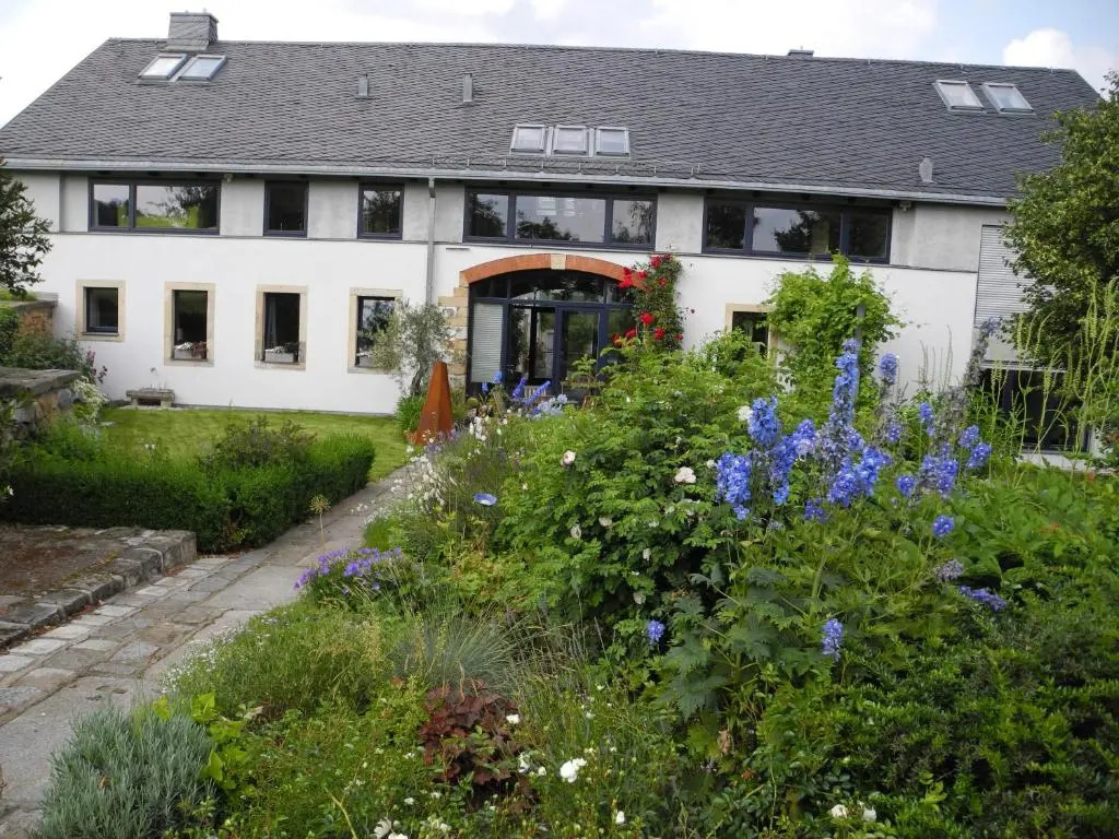 Alte Scheune Rietzschelhof mit Pool