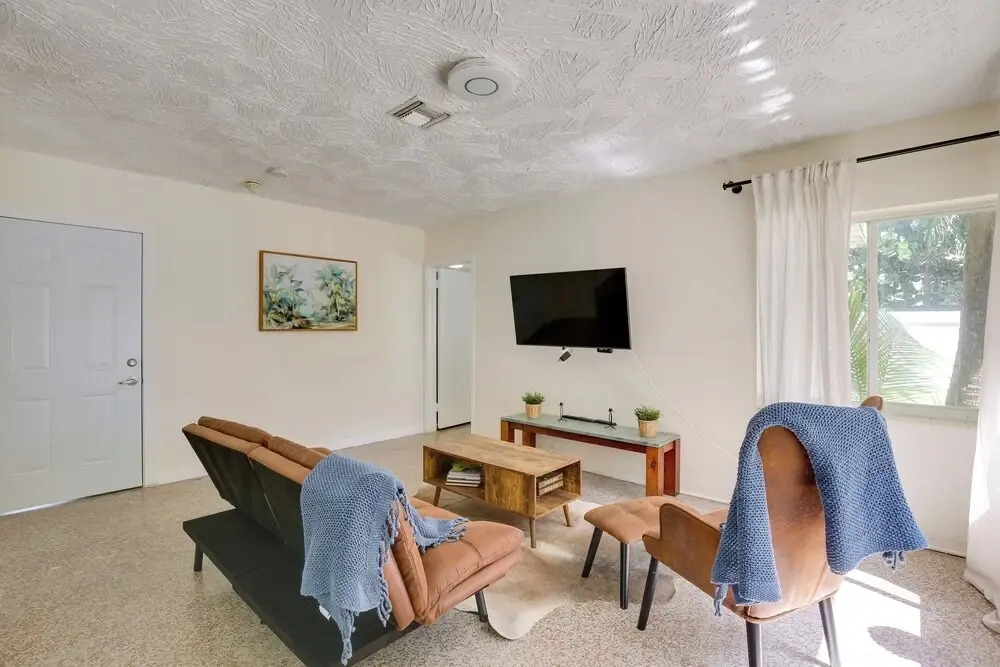 Steps to Deerfield Beach: Home w/ Private Patio!